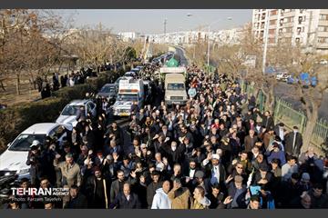 تشییع پیکر شهید گمنام دفاع مقدس "همسایه فردوس" 15
