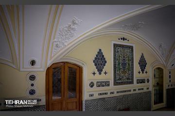 خانه مقدم 56