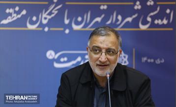 نشست هم اندیشی شهردار تهران با نخبگان منطقه 10