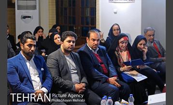 تقدیر از همکاران نویسنده و رونمایى از دوهفته نامه همگامان 20