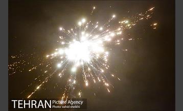 نور افشانی در میدان انقلاب بمناسبت 22 بهمن 3