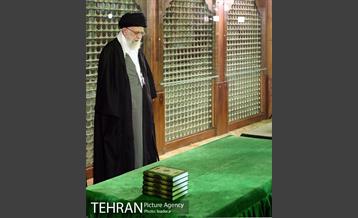 حضور رهبر انقلاب در مرقد مطهر امام راحل و گلزار شهدای بهشت زهرا 22