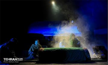 نوانمایش‌ هامان در برج‌ میلاد تهران 5