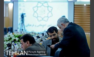 نشست شورای معاونان و مشاوران با حضور شهردار تهران 9