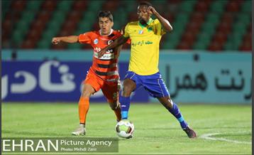 دیدار تیم های صنعت نفت آبادان و سایپا 7