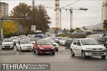 ترافیک تهران در یک روز بارانی 22