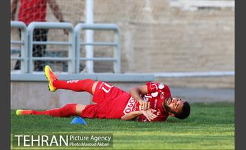 دیدار دوستانه تیم پرسپولیس و هف سمنان 15