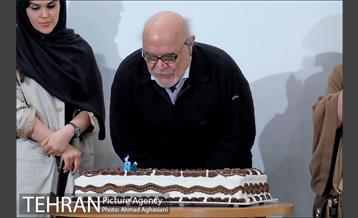 تولد ماه، فخرالدین فخرالدینی 13