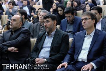 مراسم رونمایی از سرویس‌های هوشمند شهرسازی 6
