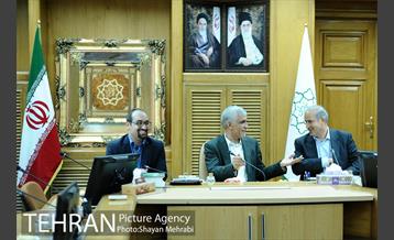 دیدار اعضای فدراسیون فوتبال با شهردار تهران 2