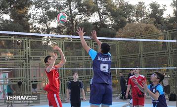 اختتامیه مسابقات ورزشی قهرمانان در منطقه 13 29