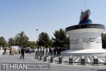 آیین نواختن زنگ دانش آموز شهید با حضور دکتر نجفی 24