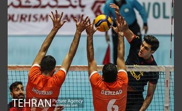 دیدار تیم های والیبال سایپا و خاتم یزد 5