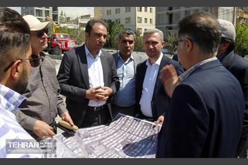بازدید معاون فنی و عمرانی از پروژه‌های عمرانی منطقه ۵ 4