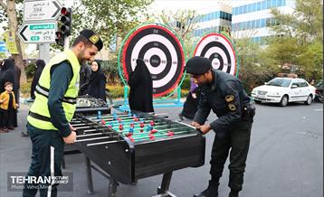 خدمت‌رسانی مواکب منطقه11 به نمازگزاران عید سعید فطر 20