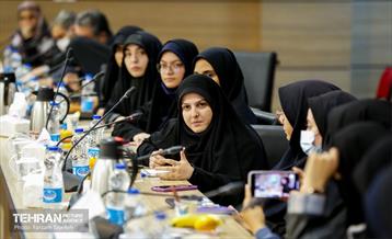 نشست صمیمی دانشجو و شهر در منطقه 5 7