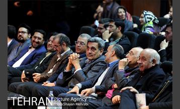 شب موسیقی انقلاب در منطقه گردشگری عباس آباد 17