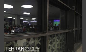 تماشای دیدار فینال یورو 2016 در فودکورت بازار چارسو‎ 5