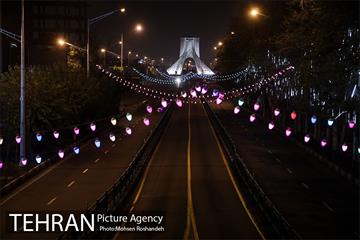 تهران پس از ساعت بیست و یک  16