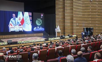 نخستین نشست تخصصی شهرداران شب تهران 38