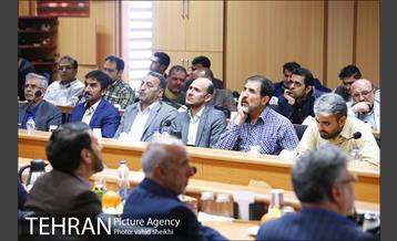 نشست شهردار تهران با جمعی از جانبازان دفاع مقدس ومدافعین حرم  6