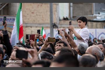 حضور رئیس جمهور در جمع مردم جنوب غرب تهران 6