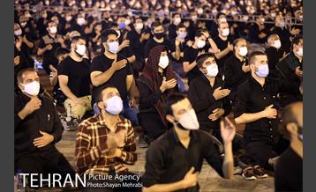 مراسم شام غریبان در میدان امام حسین(ع) 36