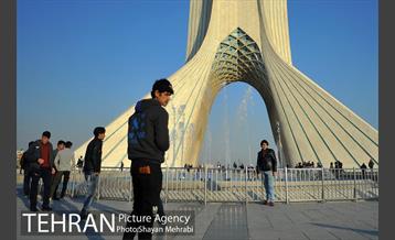 میدان آزادی 20