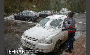 بارش نخستین برف پاییزی در تهران 22