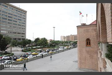 چراغ خانه شهر روشن است 16