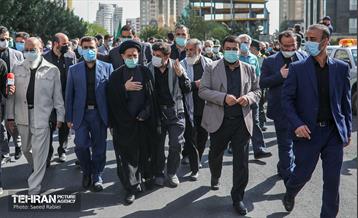 مراسم تشییع و خاکسپاری دوشهید گمنام دفاع مقدس در دریاچه چیتگر 16