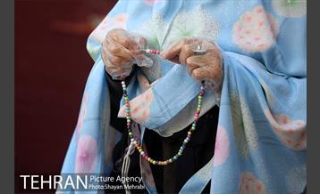 اقامه نماز عید فطر در مسجد امام حسین(ع) 18