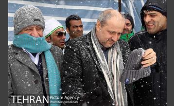 نخستین دوره مسابقات بین‌المللی «والیبال برفی» در پیست دیزین