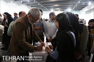 آیین گشایش نمایشگاه عکس ساسان مویدی و رونمایی از مجموعه کتب عکاسان جنگ 6