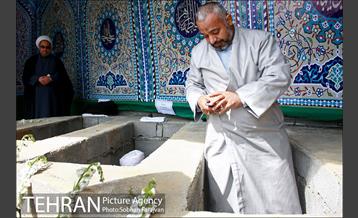 تشییع سه شهید گمنام در میدان فاطمی 31