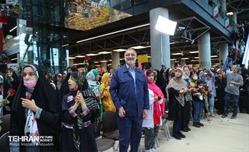 جشن دخترونه در باغ کتاب 9