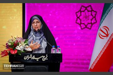 آیین تکریم و بزرگداشت مقام زن 4