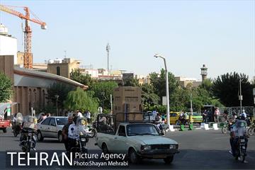 میدان امام خمینی(ره) 13