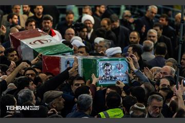 تشییع پیکر سردار شهید علی‌محمد نائینی