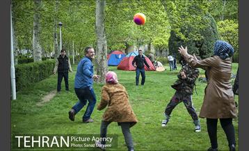 روز طبیعت بارانی در بوستان لاله 6