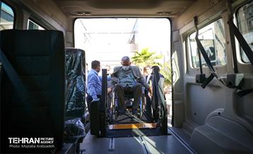 مراسم ورود ۲۰ ون‌ ویژه به ناوگان خدمات‌رسانی به معلولان و جانبازان 17