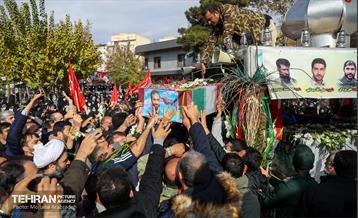 مراسم تشییع پیکر شهید محمدرضا بیات 30