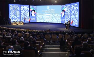 مراسم رونمایی از نخستین بسته حمل و نقل عمومی برقی تهران 18