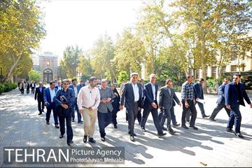 بازدید شهردار تهران از دروازه ملی و میدان مشق به مناسبت روز تهران 20