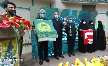 تجلیل و تکریم مادران شهید در منطقه هشت  2