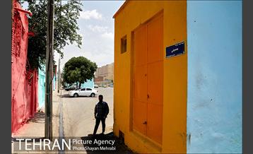 دیوار های رنگی محله هرندی 11