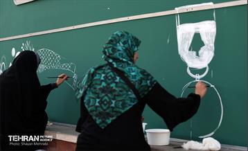 رویدا هنری جبهه مقاومت در میدان انقلاب 27