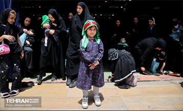 مراسم شیرخوارگان حسینی در مصلای تهران 1