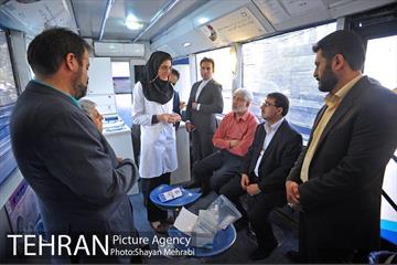 بازدید حسینی مکارم سرپرست شهرداری تهران ار نمایشگاه کتاب 51