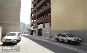 اینجا کارگاهه؛ پارکینگ مینابی 3